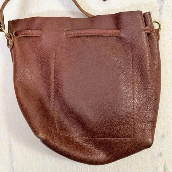 Portland Leather Brown Drawstring Bucket Crossbody Bag Adjustable Strap - Picture 5 of 8